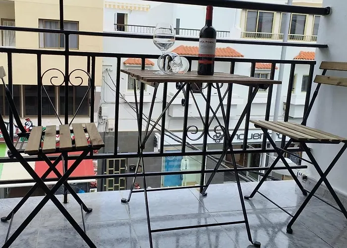 Apartamento En Los Cristianos 2 Habitaciones 4 Huespedes Vv Elenita